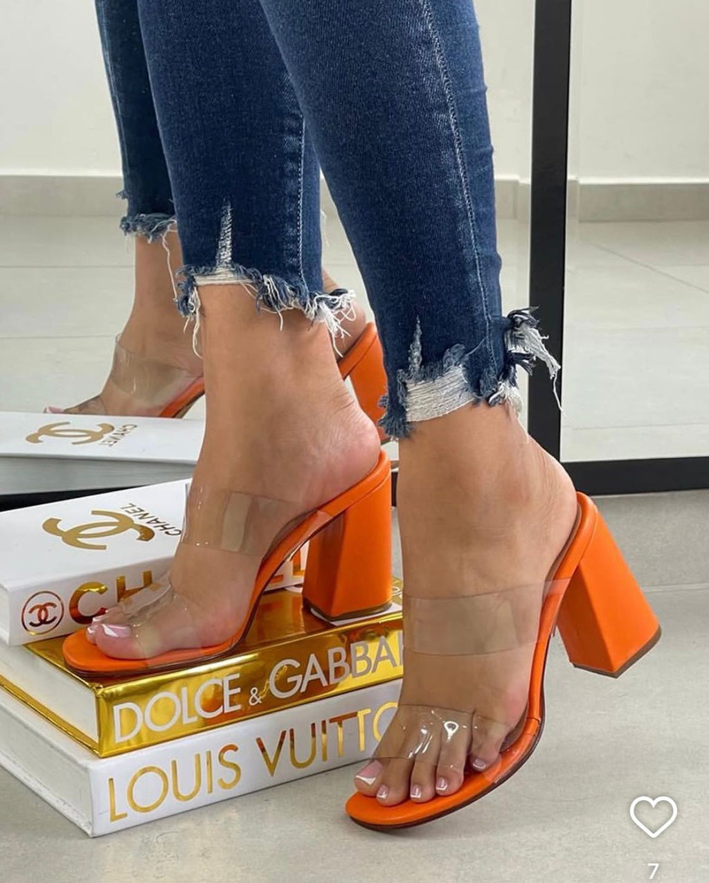 ✨ BELÉN: Lujo y Estilo en Cada Paso 👠