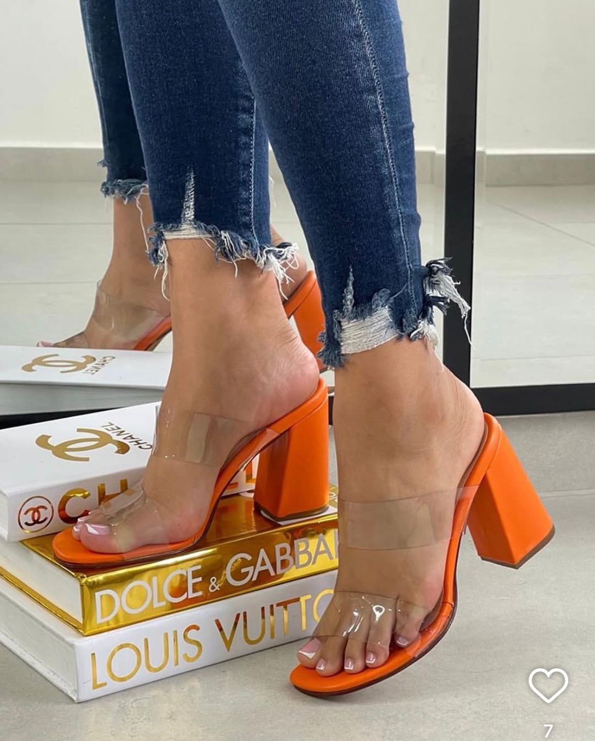 ✨ BELÉN: Lujo y Estilo en Cada Paso 👠