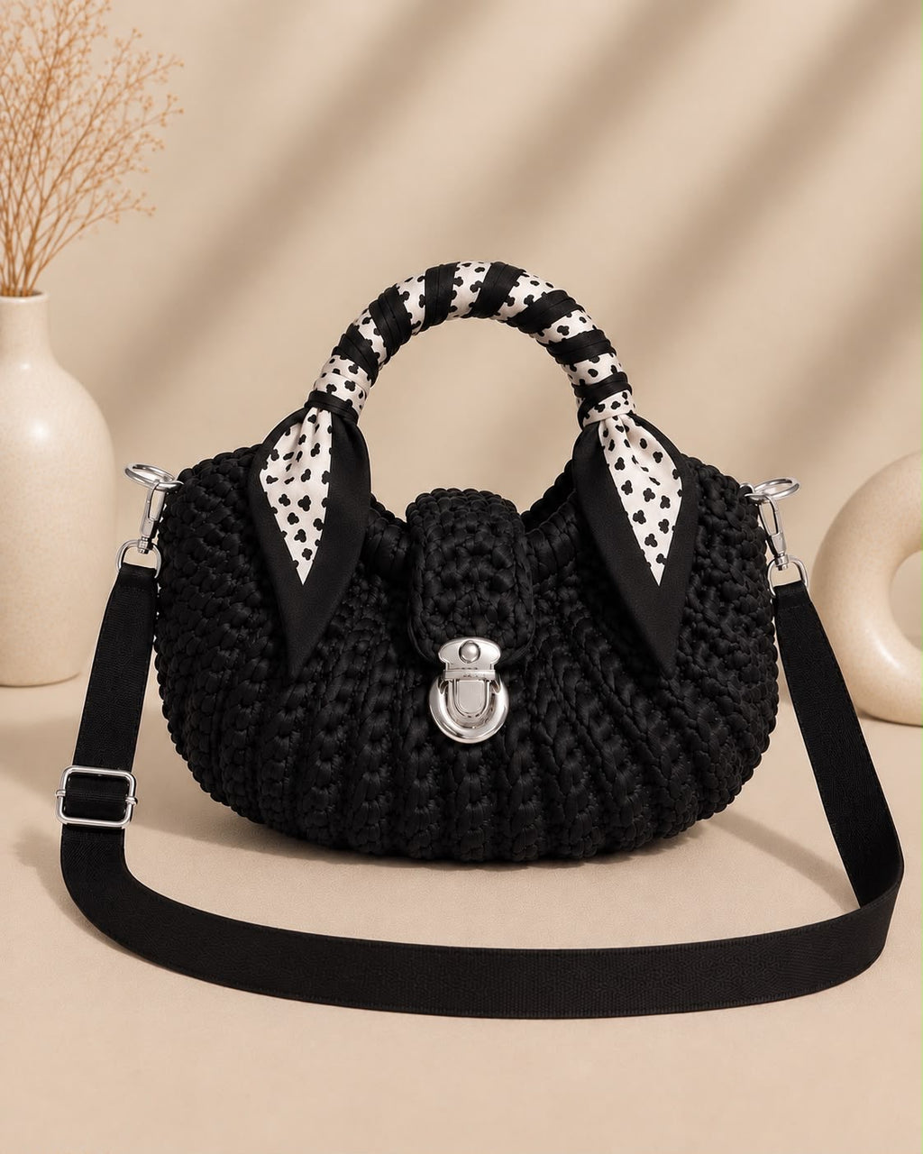Combo Black and white
