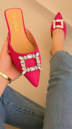 💎 EMILIA: Delicadeza que Deslumbra ✨