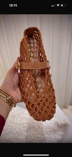 ✨ Matilde Flatts: Frescura y Estilo Atemporal ✨