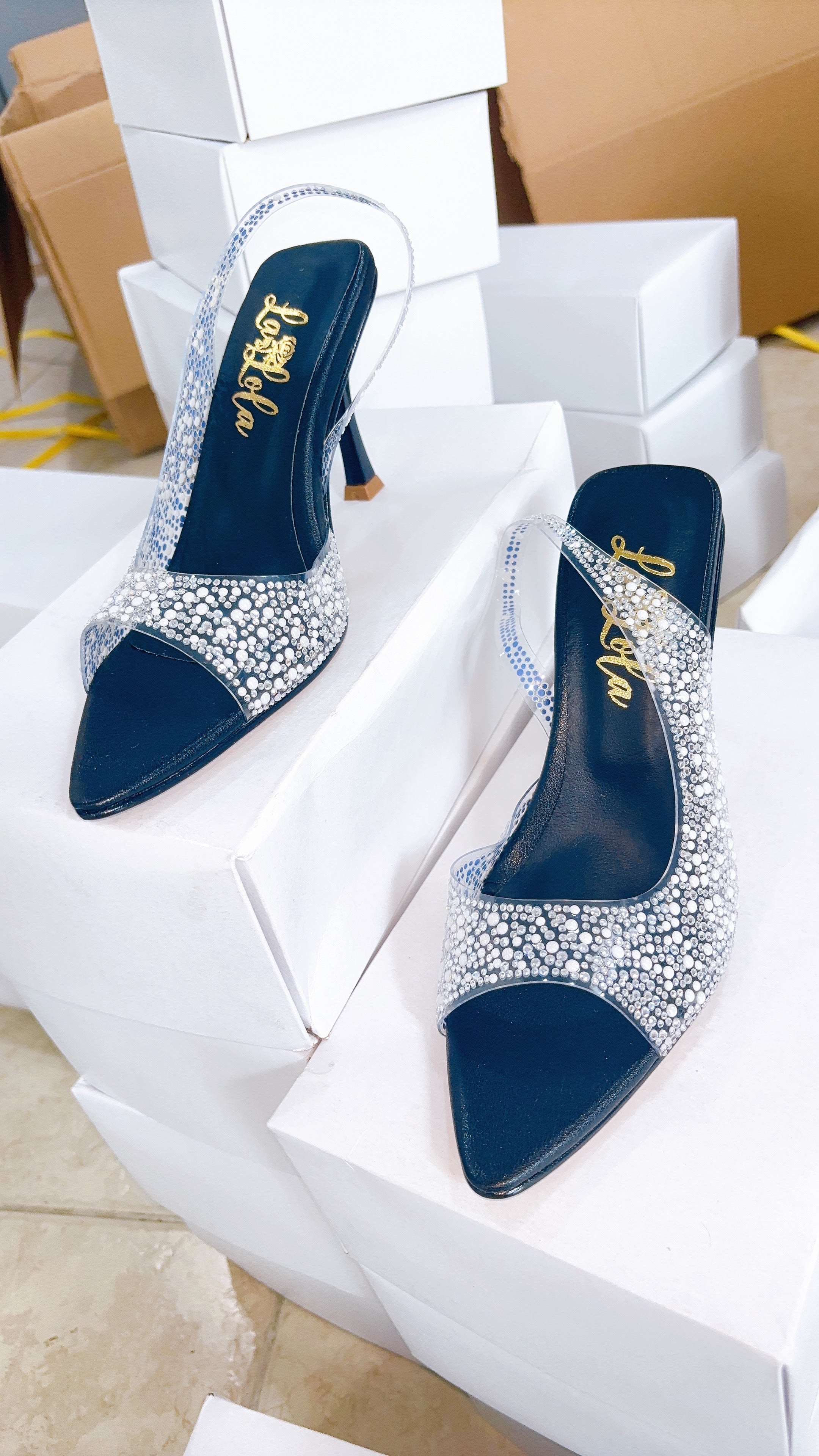 ✨ ANTONELLA: Perlas que Enamoran, Estilo que Cautiva 👠✨