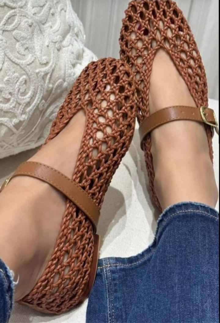 ✨ Matilde Flatts: Frescura y Estilo Atemporal ✨