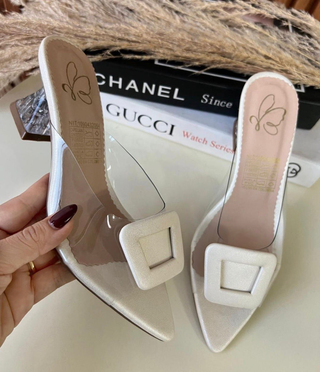 Channel stiletto
