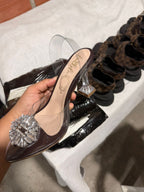 Tacón con Herraje-El Toque de Brillo que Tu Outfit Necesita" 🌟👠