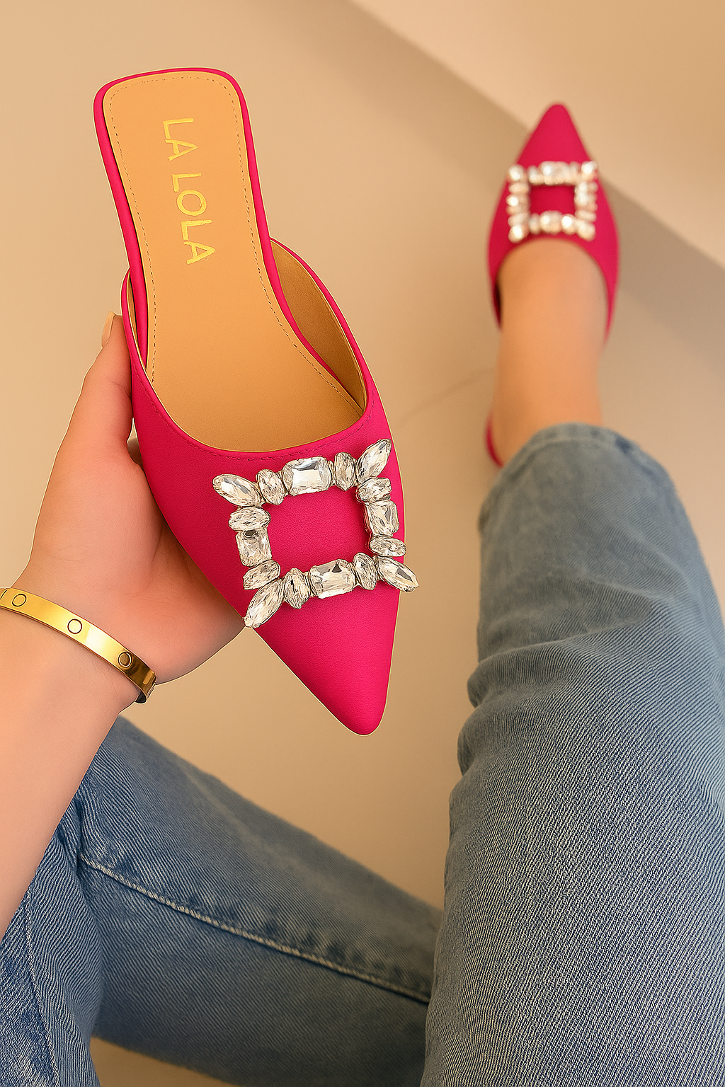 💎 EMILIA: Delicadeza que Deslumbra ✨