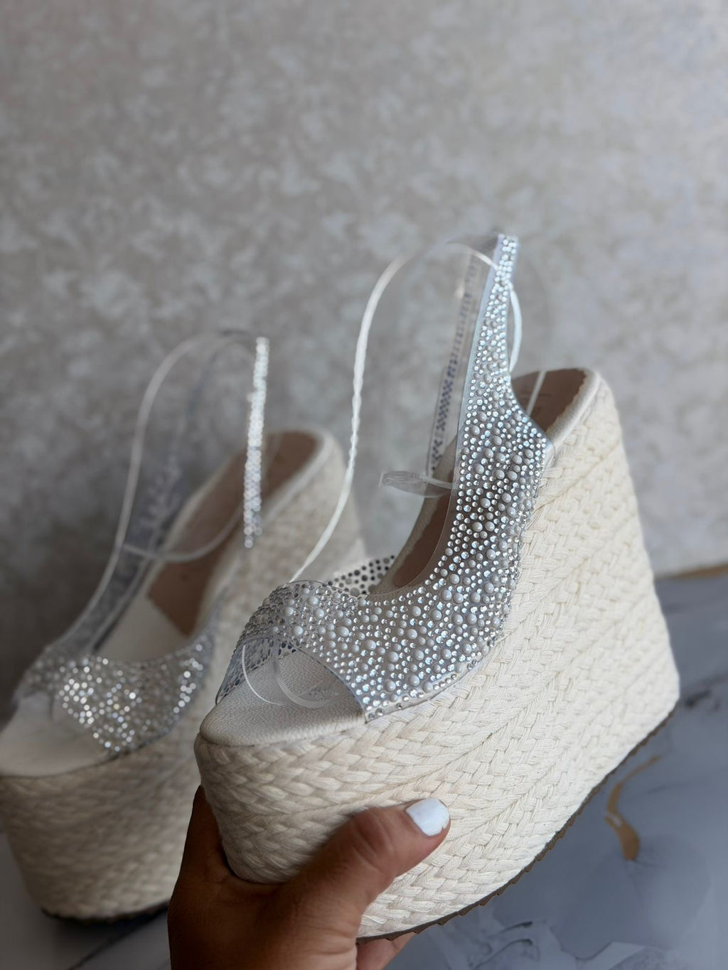 ✨ MADRID: Altura que Impone, Estilo que Seduce 👡✨