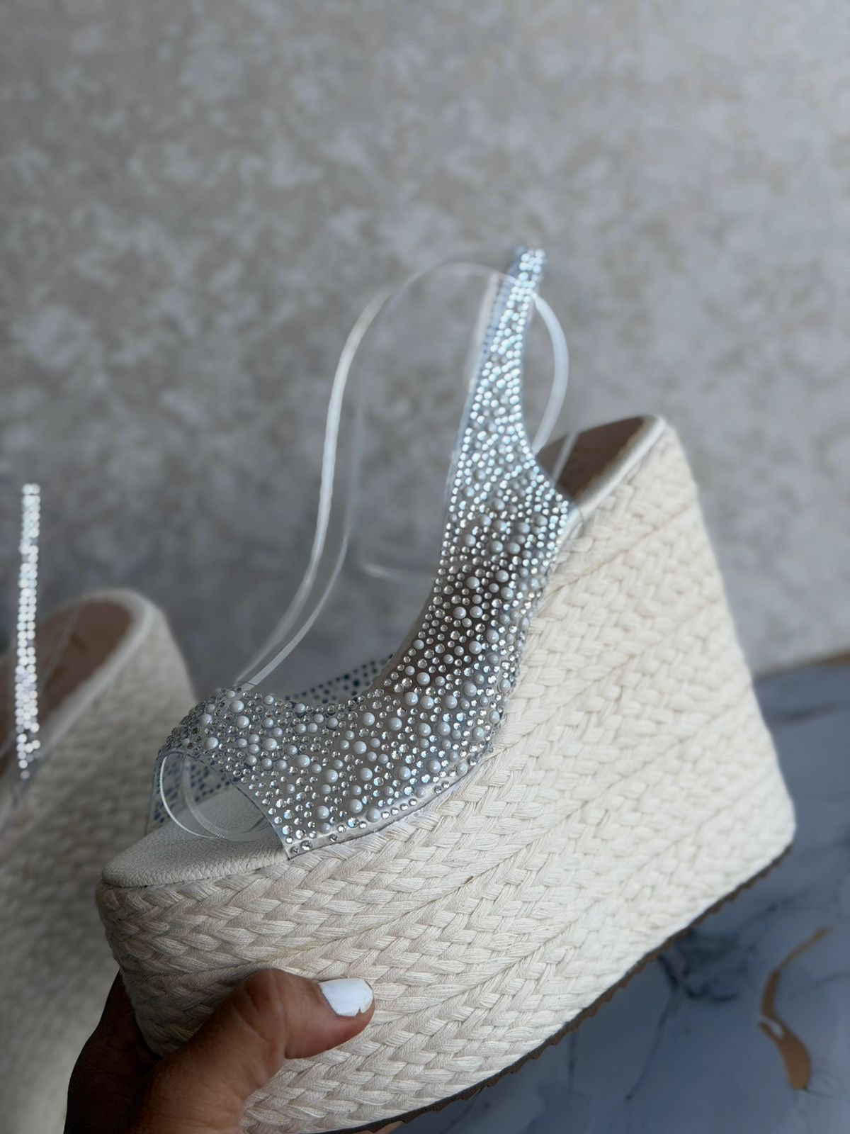 ✨ MADRID: Altura que Impone, Estilo que Seduce 👡✨