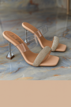 ✨ TACON DIADEMA: Un Ícono de Estilo y Elegancia ✨