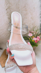 ✨ TACON DIADEMA: Un Ícono de Estilo y Elegancia ✨