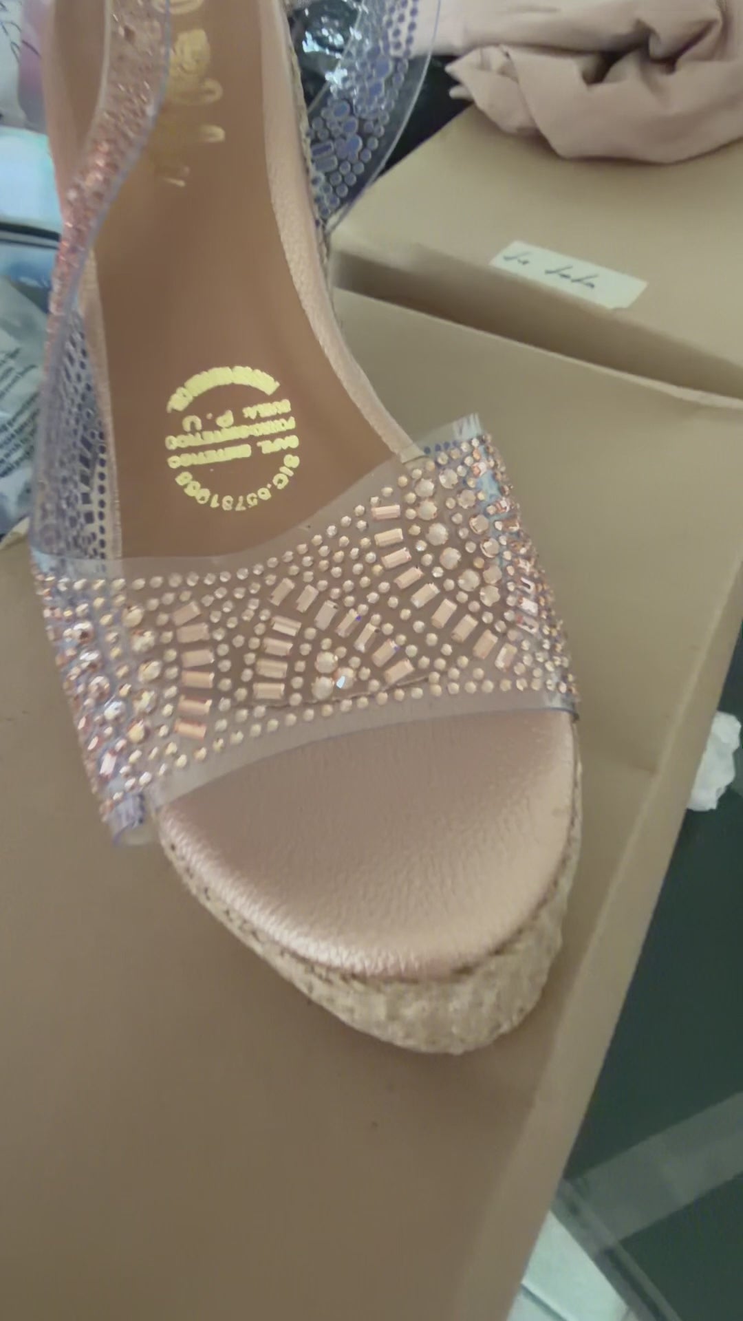 ✨ MADRID: Altura que Impone, Estilo que Seduce 👡✨